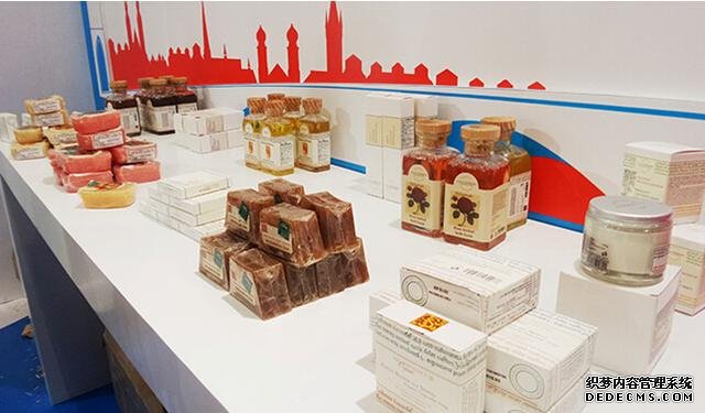 �ݿ˹���������Ȼ�л�����Ʒ ������������Ǣ��